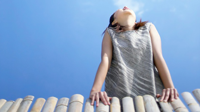 You are currently viewing Social camouflaging in girls on the autism spectrum: A peer-reviewed study by Lizaan Schwartz, Provisional Psychologist